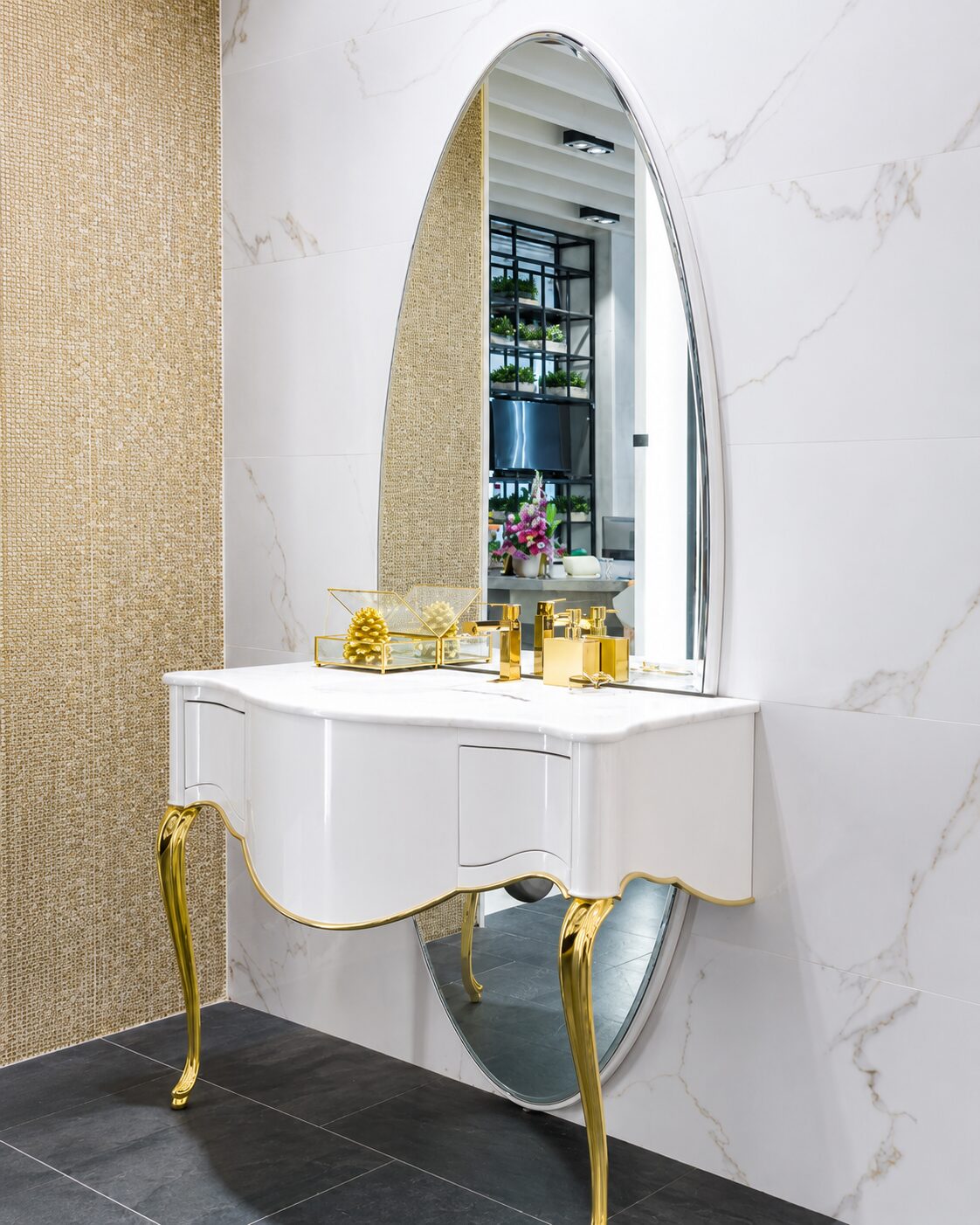 Luxury Vanity Area 