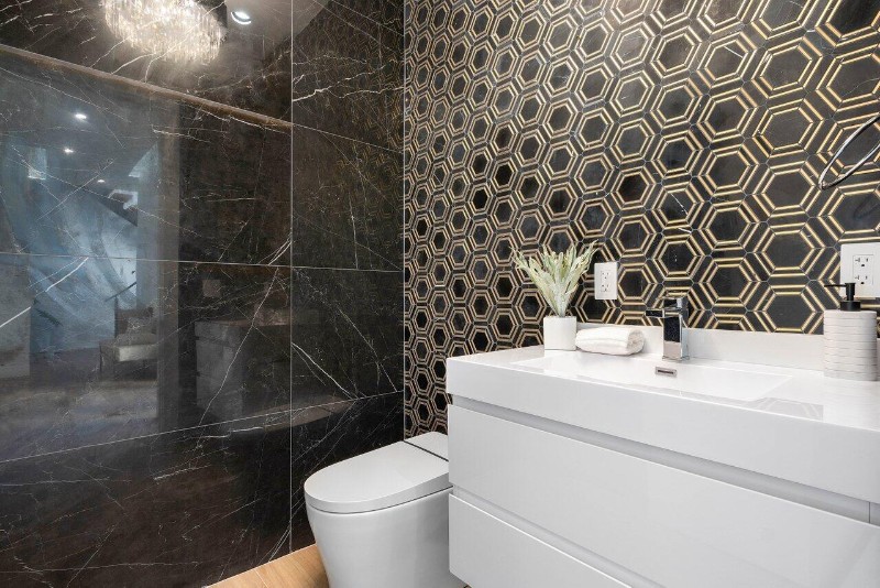 powder room